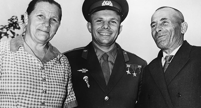 世界上第一位宇航员尤里·加加林:所有成就都源于妈妈