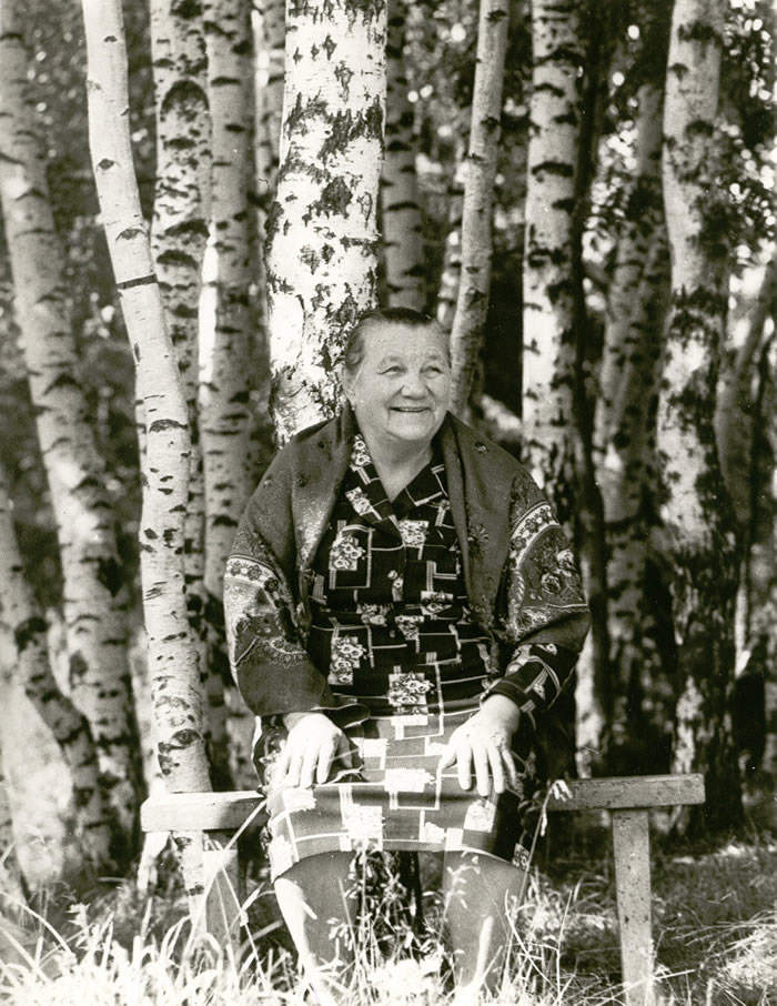 安娜·季莫菲耶夫娜·加加林娜