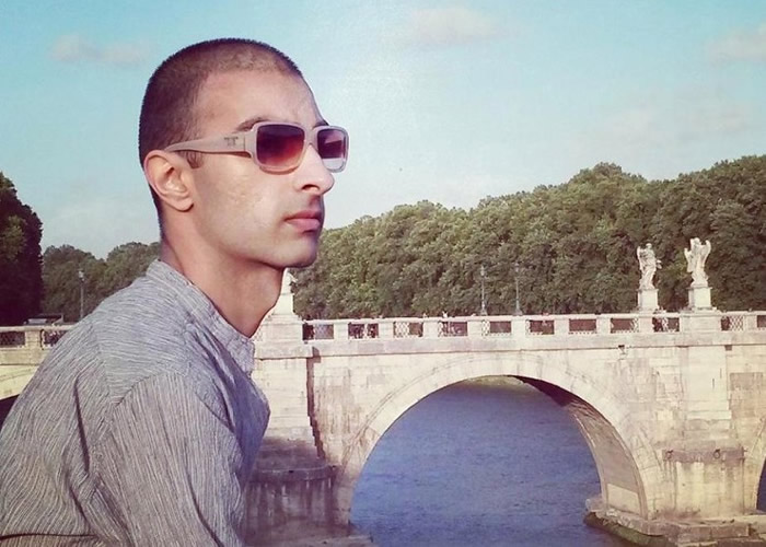 自称前世是外星人的英国灵媒Nicolas Aujula发表2019年的预言