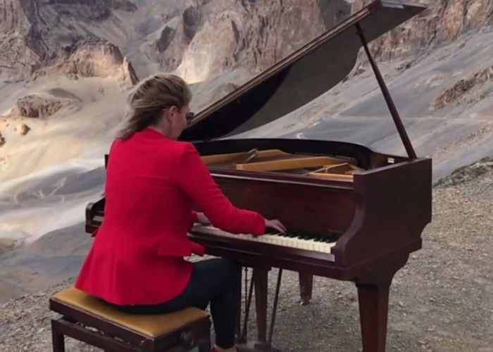 ������ʾ�����ϰ���ǿ�硣