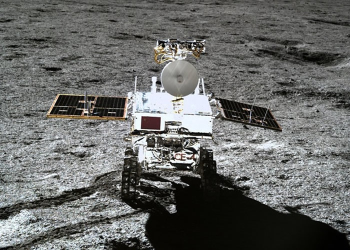 玉兔二号巡视器。