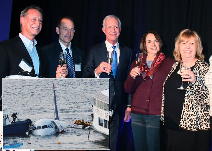 �������У���һ���Ҵ��߾���һ�ã�СͼΪ�ͻ��Ƚ����������