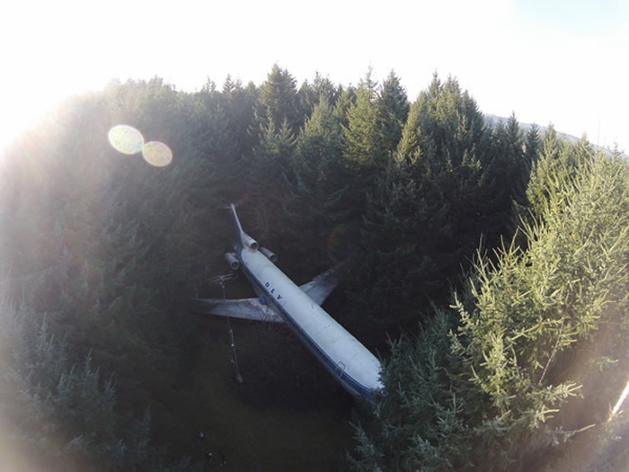 �������ո���69����үү��ϣ�����չ�˾�����ز���727����ͻ���ɭ��һס20��