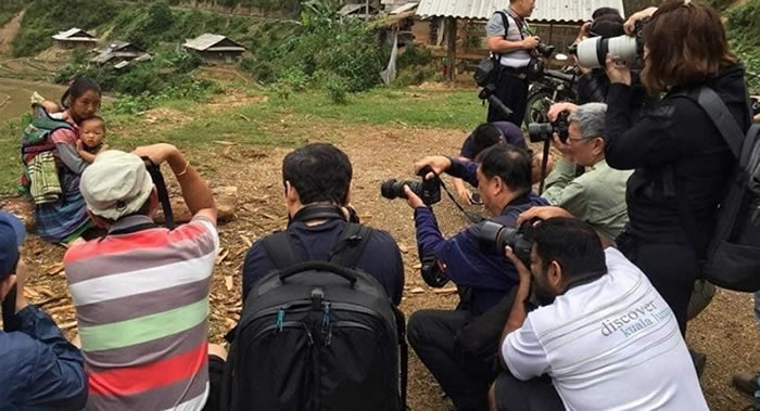 ����������Ӱ��������ΰ����żȻ���ĵ�Խ��Ů�ӱ��ź�����Ƭ��� ��ָ��ʵ�ǰ���