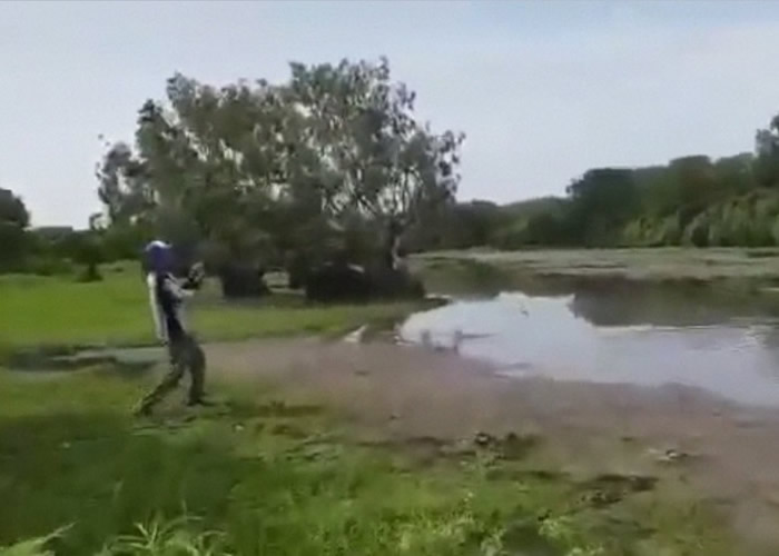 ������ߵ���ˮ��λ�ã����������㡣