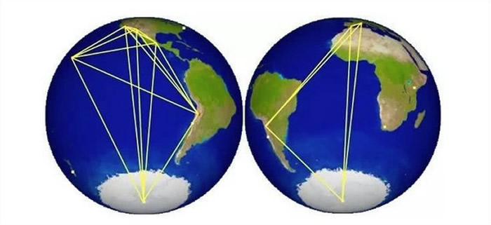 �¼��ӽ���Զ����EHT������ȫ�����źڶ���Ƭ λ����Ů��������Բ��ϵM87����