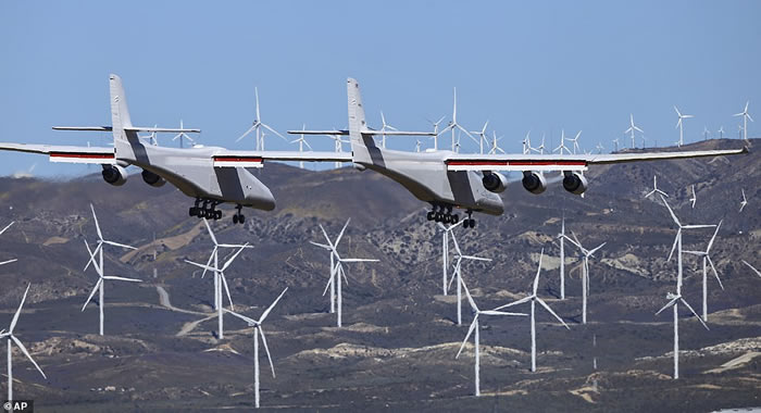 ɻƽ㷢ߡStratolaunch carrier״ηгɹ Я̫ջ