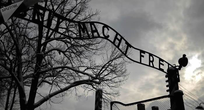 ������վRedbubble�ϳ���ӡ�а�˹��������Ӫ����¯������ͼ������ͷ