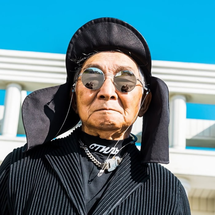 SLVR.TETSUYA爷爷的IG户口版头相,也是一样充满潮味。