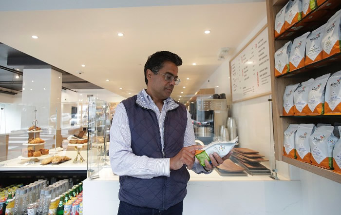 �����ֳֵľ�������һ�����ռ������ȶ���