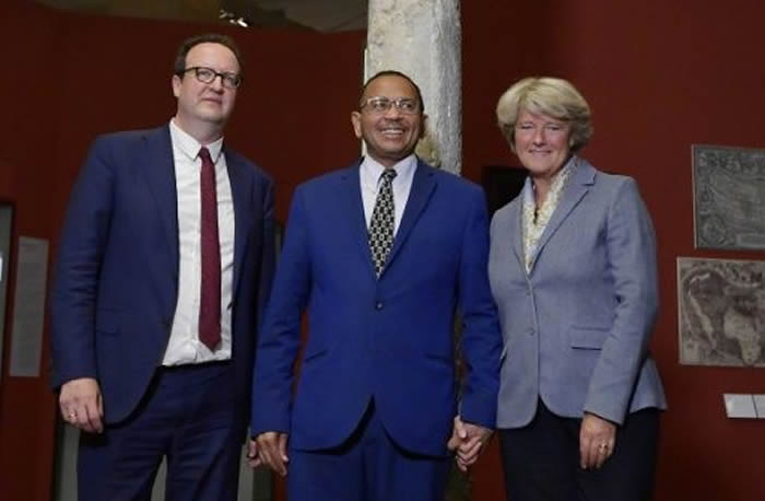 ���ֳ����ʷ���¹���ʷ����ݹ黹���ױ���15���͵����رꡰʮ�ּ�ʯ����