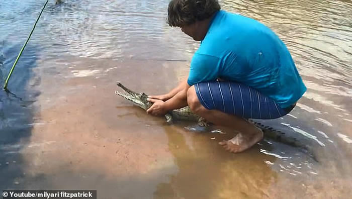 ����ԭס����ԡ����ϵĲ��Լ����� �ڱ���غ���ͽ��׽��1.5�׵�ˮ��