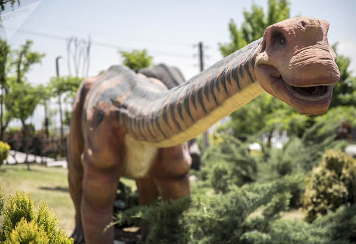 ���ʵº��������湫԰��٪�޼͹�԰