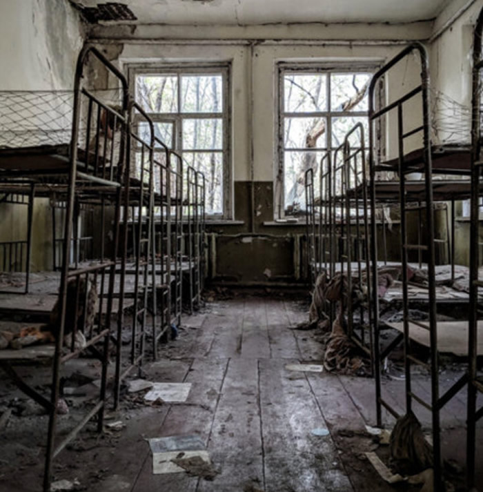 最新1986年4月26日前苏联切尔诺贝尔事件照片曝光 最后逃命瞬间冻结33年