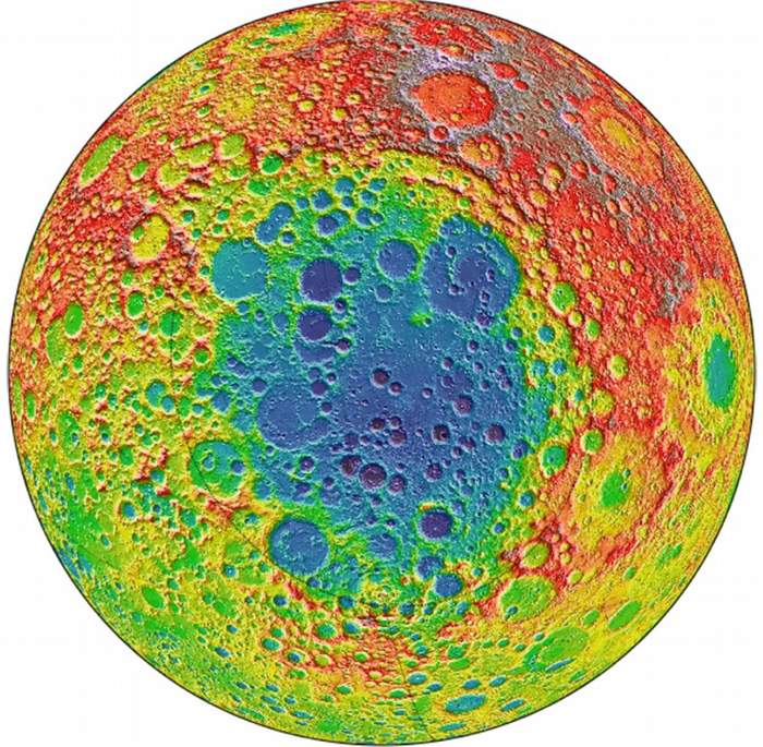 这张影像是根据美国航天总署(NASA)月球勘测轨道飞行器(Lunar Reconnaissance Orbiter,LRO)的数据所绘制,显示出月球背面坑坑疤疤