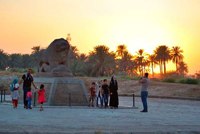 ��������������36��Ŭ�����ڽ���4000����ʷ�İͱ��׹ų����롶�����Ų���¼��