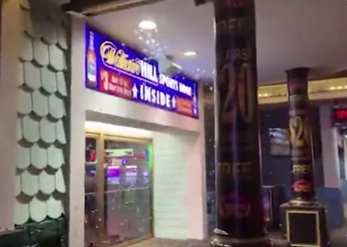 ������˹ά��˹�ȳ������ ���ھ�����ͷ�첽��