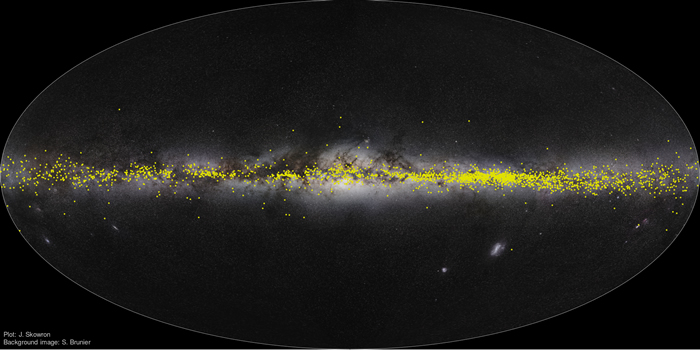 �µ���άͼ��ʾ����ϵŤ�������̵�S-״�ṹ