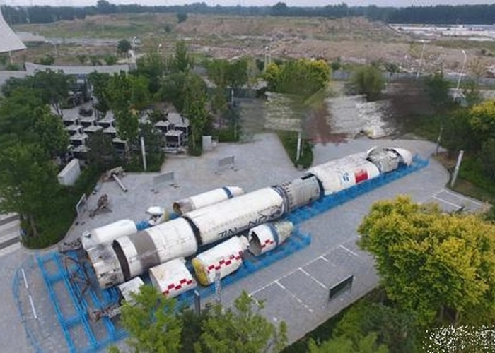 近日一间以火箭残骸为主体的餐厅,即将在浙江杭州亮相。