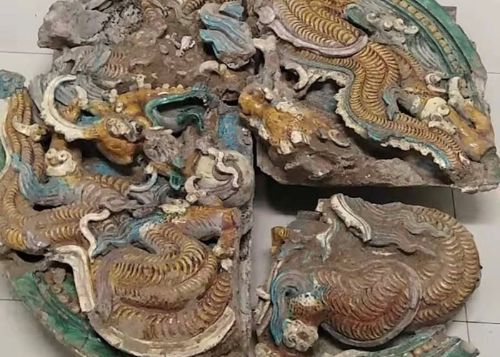 山西晋中介休市警方破获文物被盗案 追回“琉璃二龙戏珠壁心”