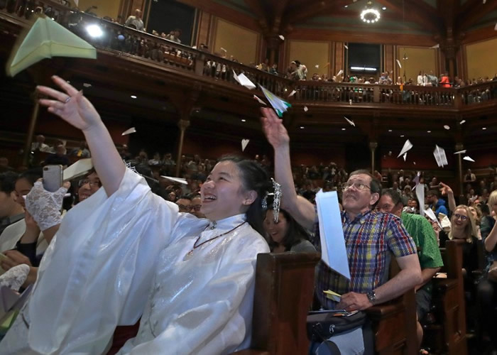 2019ЦŵIg NobelsѧʹʦϣԶ򲼻