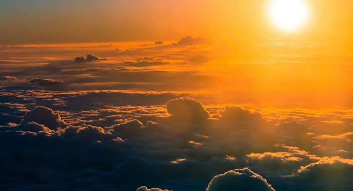 《环境心理学杂志》:远离赤道且多雨的国家居民最常将黄色与愉悦情绪联想到一起