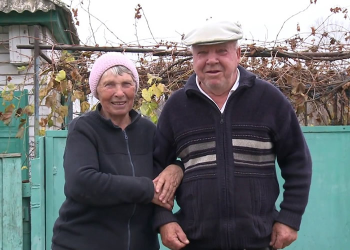 ����������ڿ����Ϸ򸾡���ʶ����������130����ʷ·�����ǣ�Louis Vuitton���Ŷ�Ƥ������װ������