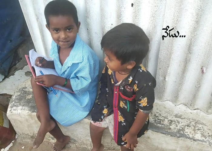 �������ڿ������ʣ����ӡ��СŮ���Ϸ���Divya��Telugu Daily�����ġ������ı��顱�ߺ�