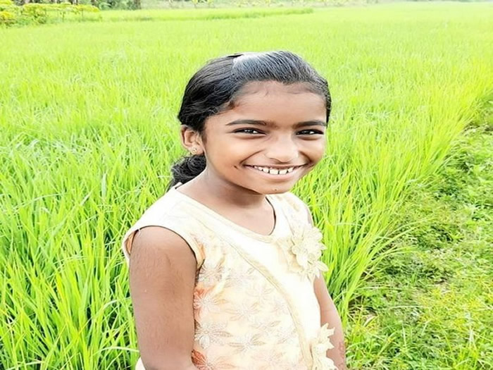 ӡ�ȿ�������10��Ůͯ�Ͽ��ⶾ��ҧ���������� ��ʦȴҪ�������Ͽε�����δ��ʱ��������