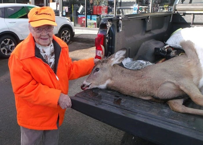 ������˹������104��Ů����Florence Teeters�϶��ּ� �������Լ���ɱ��¹