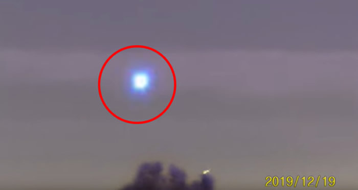 美国内华达州拉斯维加斯UFO现踪时速1600km飞