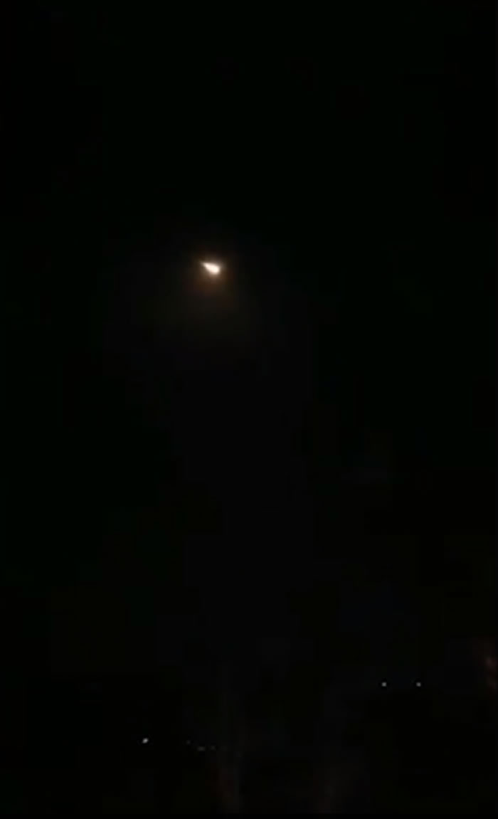 乌克兰国际航空PS-752班机被伊朗飞弹击中?美国《纽约时报》公开独家影片视频