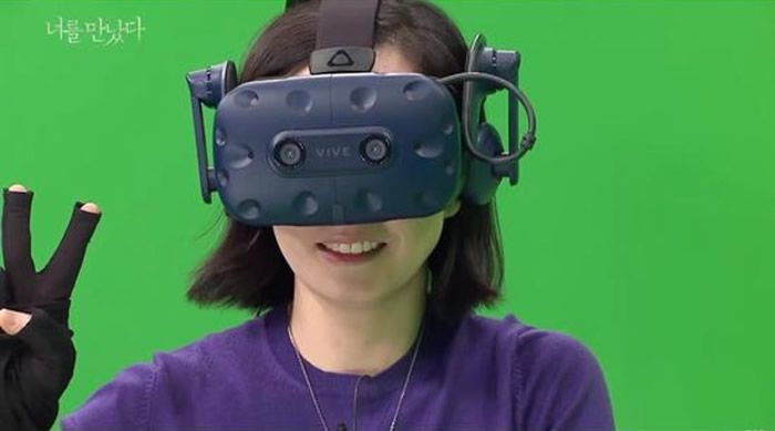 韩国电视台用VR技术助母亲与天国女儿“重逢”