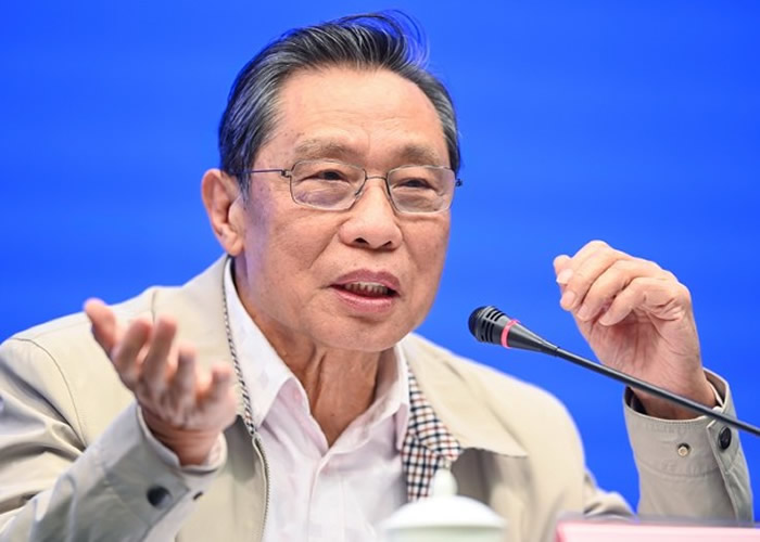 ����ɽ�Ŷ���Ȩ��ҽѧ��־�����롷�����о����ģ����¹ڷ��������а�֢����Ⱦ���ķ��տ��ܸ���