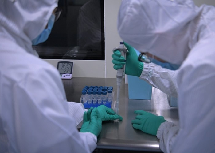 �о���Ա�����¹ڲ�����������״�����ڽ����ϵ�ʱ����Ϣ����������ͼƬ��