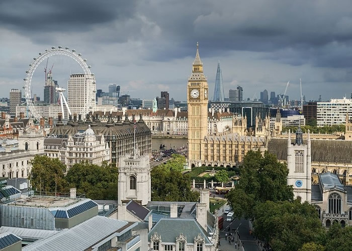 �б���ָӢ�������������¹ڷ��������������