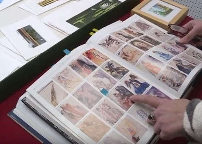 ����������������Сӥ�оɻ������ⷢ��������ʦSalvador Dali��������ľ�̰滭