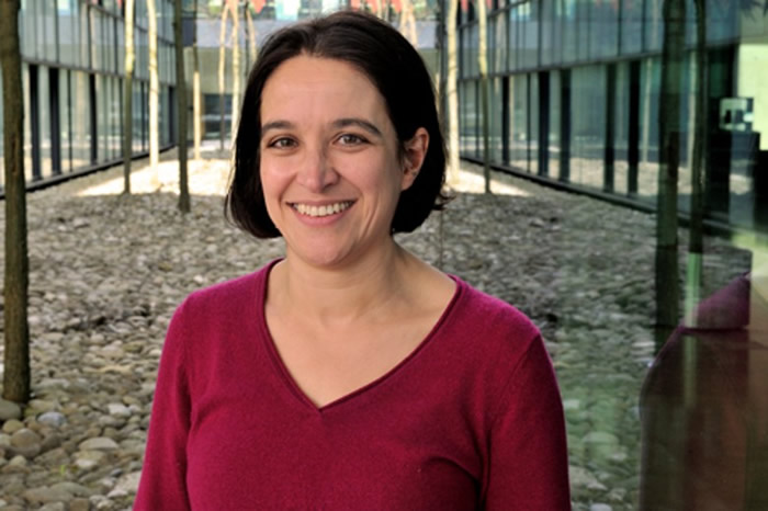 �о�ָ50�����ϵ������¹ڷ��׻����ݱ�Ϊ��֢�������ķ�������ƫ��