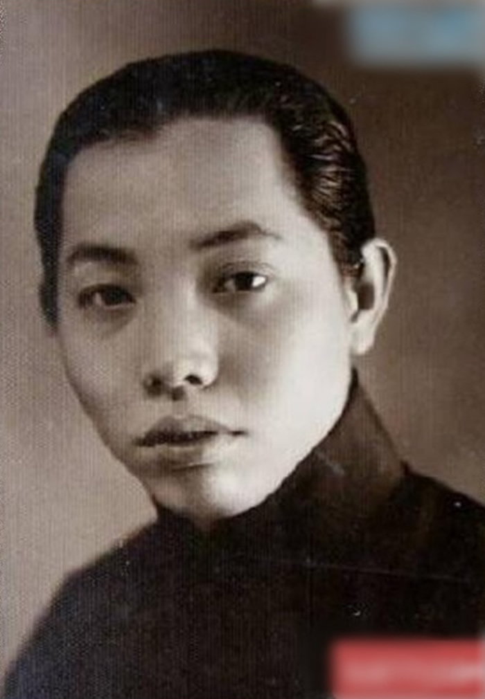 �Ϻ��������ϴ��Ӷ�άԫ���������� ����99��