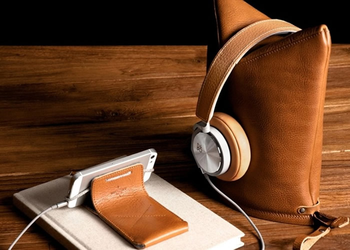 ӢƤƷƹ˾ƳɶƤ˲仯ͷʽġPeak Headphone Case