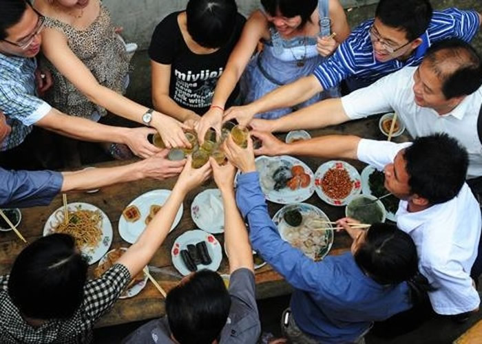 基因库研究结果揭示日本人群与中国北方汉族人群聚类完全重叠 广东人酒量全国最差