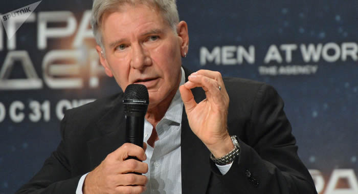 Ӣ�����۹���־����ѡ����ʷ����ΰ��ĵ�Ӱ��ɫ���ɹ���ɭ�����ذ��ݵĽ�ɫ��������