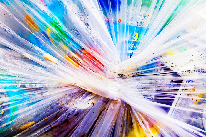 研究人员表示,需要更严格的措施大幅减少废弃物,包括改善收垃圾的方式。 照片来源:Paul Domenick(CC BY-ND 2.0)