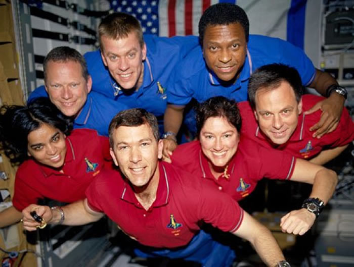 STS-107ȫԱ2003귢ǰǴ˸ױǺźɻѾƳ18ΡǣڷصʱױǺŽ壬ԱһҴ档
