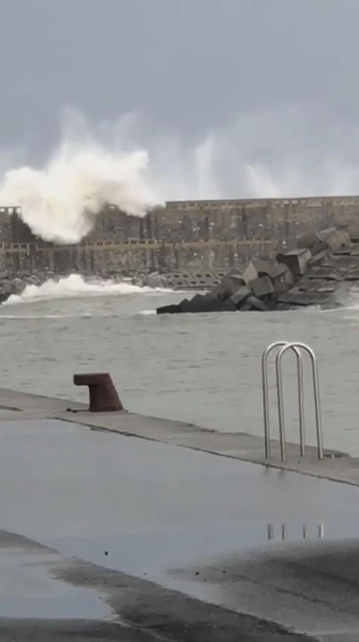 �����������ں���������ʱ��ͻȻ���ֵĿֲ����˾��� ���̱���������