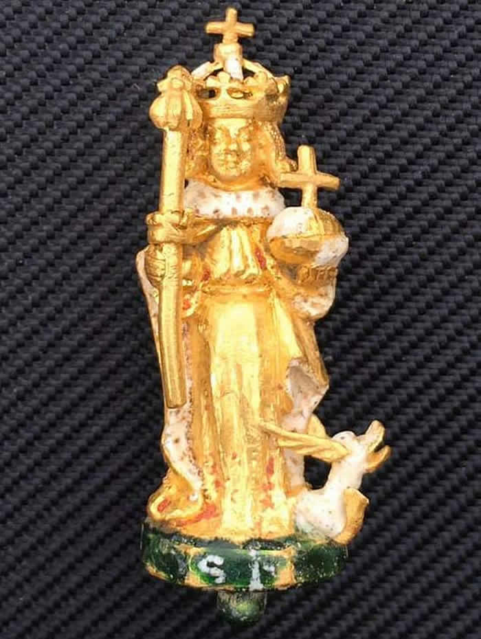 Ӣ�������ý���̽�����ڱ����նؿ�����ڳ����������ʹ�Сװ�� ��ֵ200��Ӣ��