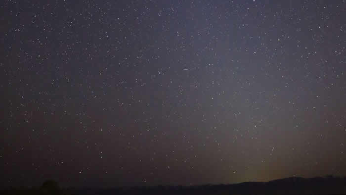 ��ŵ��̽�����ҿ��Ƶ����γɵİ���