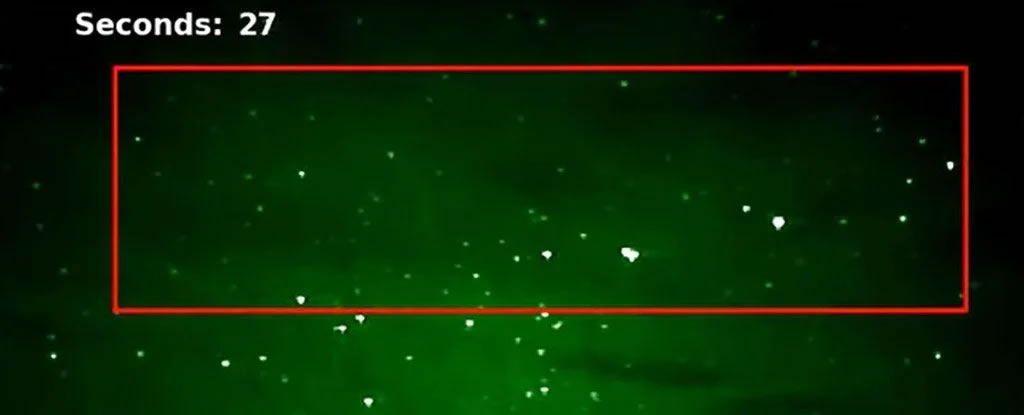 “漫反射极光橡皮擦”：物理学家发现新型极光
