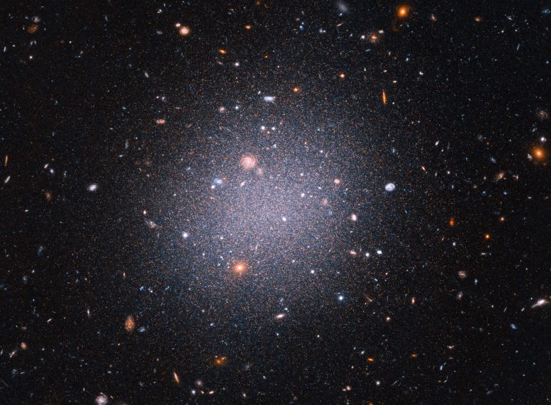 �Գ���ɢ��ϵ��UDG��NGC1052-DF2��DF2���ȷ�ľ������֤ʵ��ȱ��������