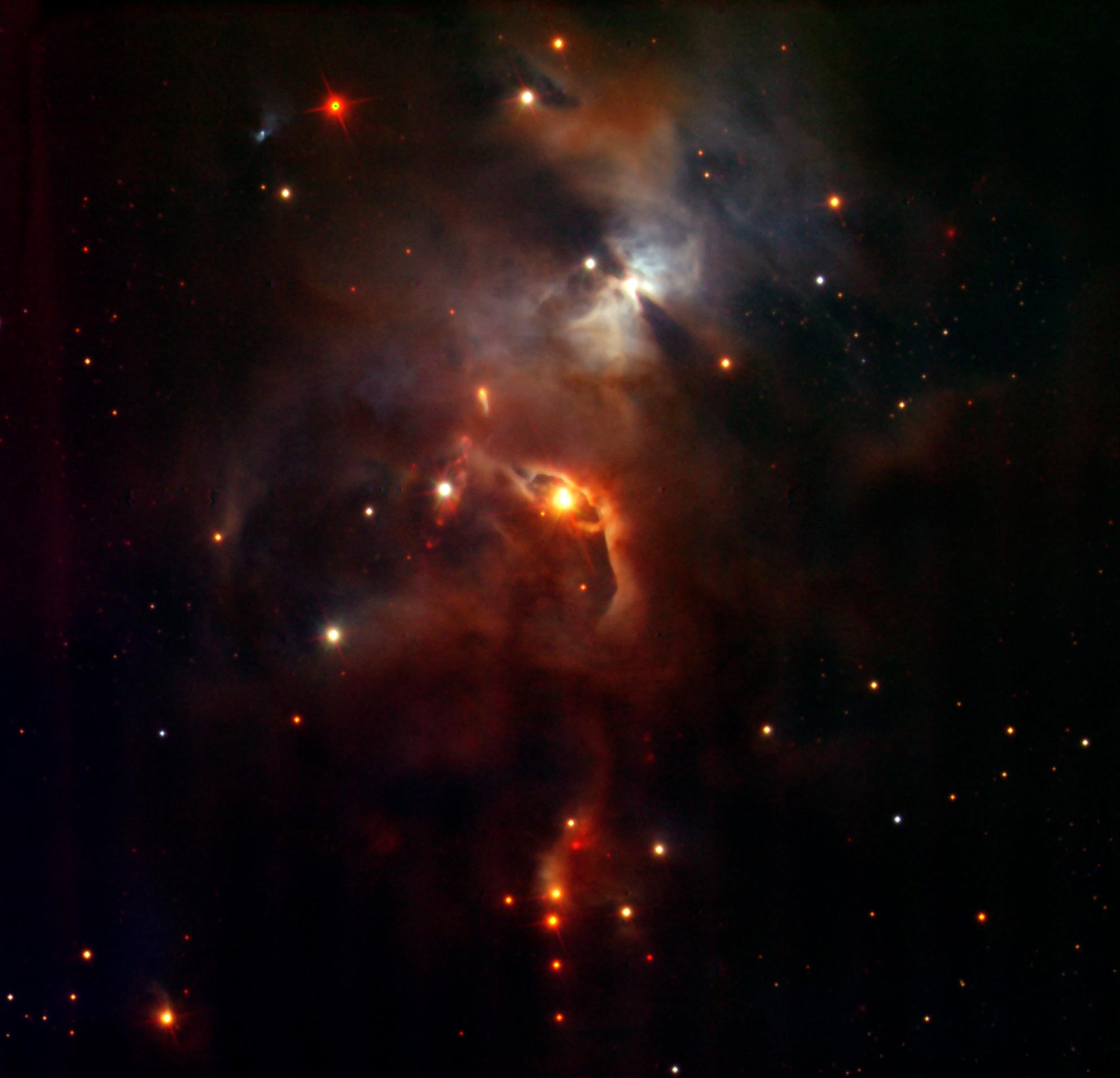 Serpens星云中的“宇宙蝙蝠”：年轻恒星HBC 672